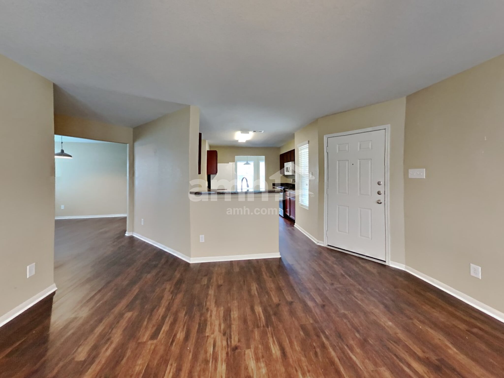 Building Photo - 9928 Grebe Dr