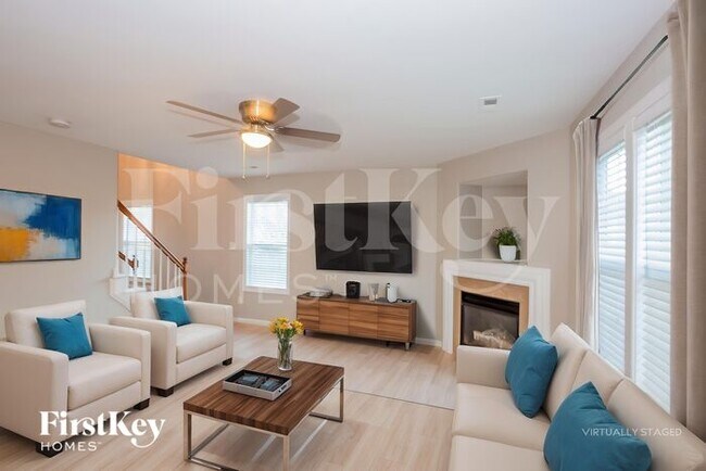Building Photo - 3806 Old Stoney Creek Ct