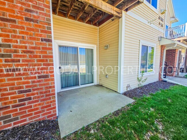 Building Photo - Rent Reduced! First Level 2 Bedroom 2 Bath in Johnston with Detached Garage