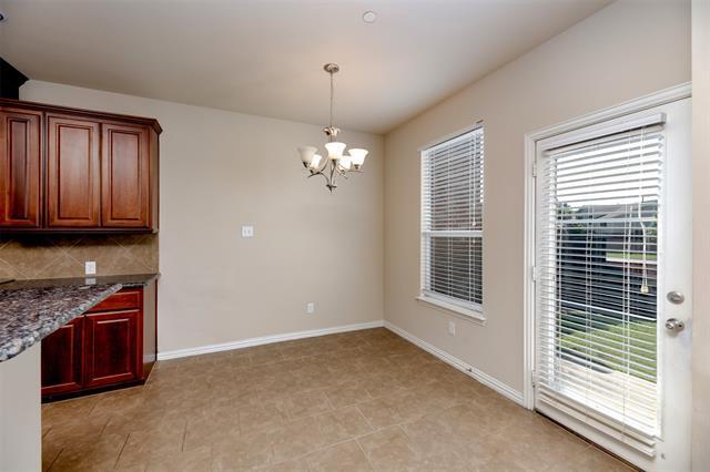 Building Photo - 4602 Ladyfern Way