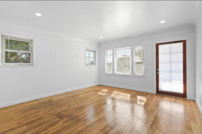 Building Photo - 2503 Sumac Dr