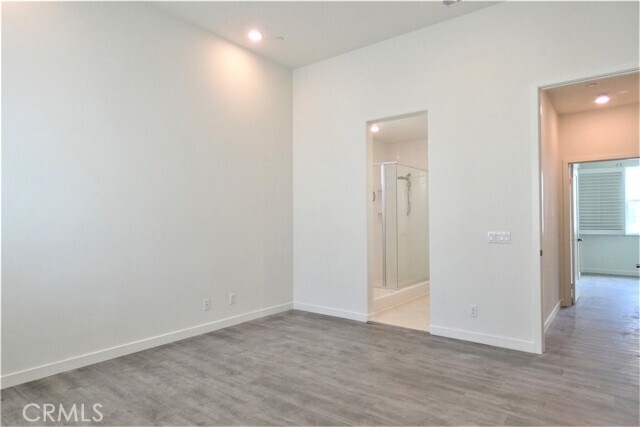 Building Photo - 130 Acamar