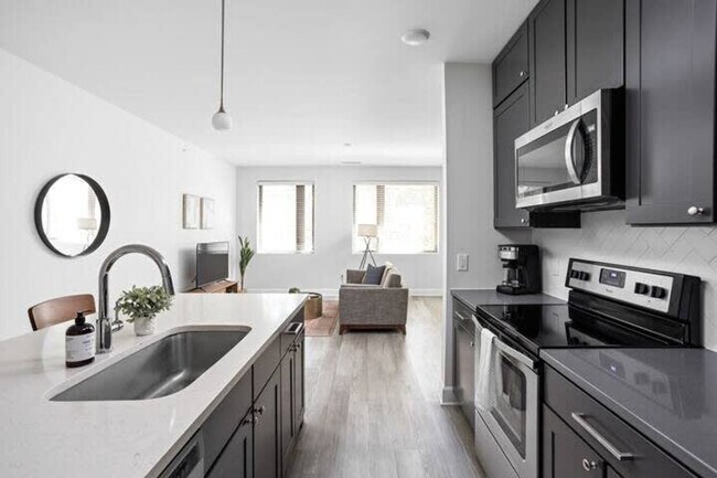 Building Photo - 5858 N College Ave