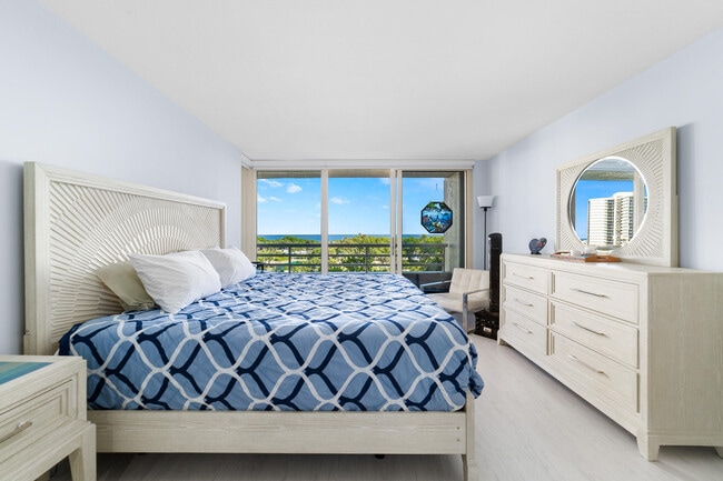 Building Photo - 4101 N Ocean Blvd