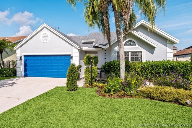 Building Photo - 1599 Bayridge Pl