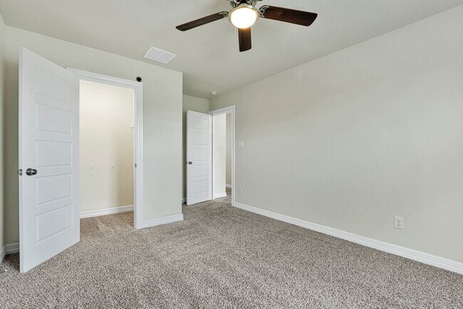 Building Photo - Spacious 5-Bedroom Beauty in Triana Neighborhood –  with Community Perks!