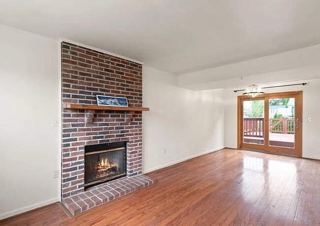 Building Photo - 5764 Ralston Ct