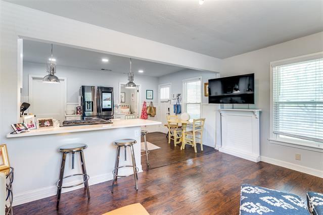 Building Photo - 1827 Frederick St