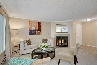 Building Photo - The Ridge and The Shores