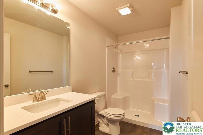 Building Photo - 6639 Stein Way