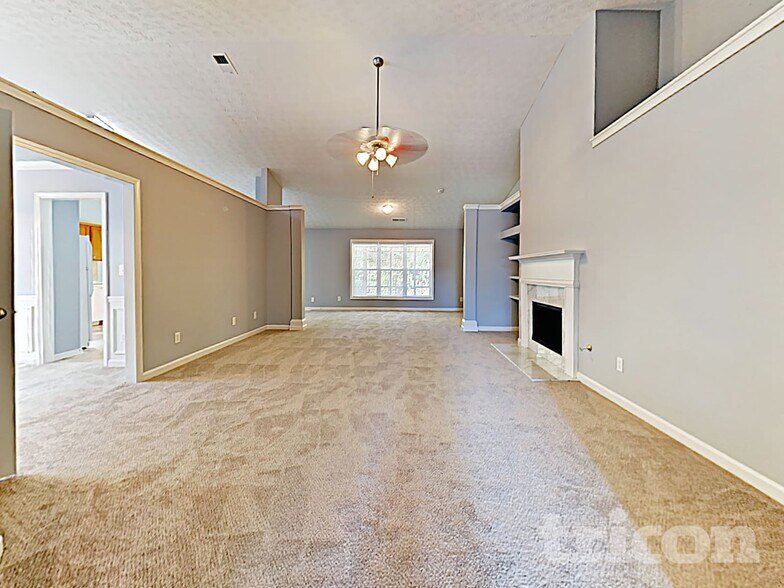 Building Photo - 3206 Millash Run NE