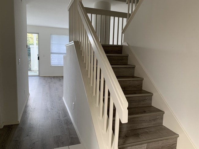 Building Photo - 563 Shoal Cir