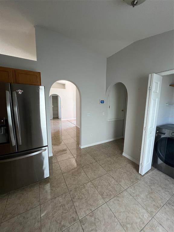 Building Photo - 5524 Sycamore Canyon Dr