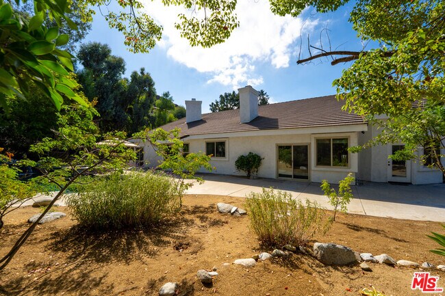 Building Photo - 24228 Dry Canyon Cold Creek Rd