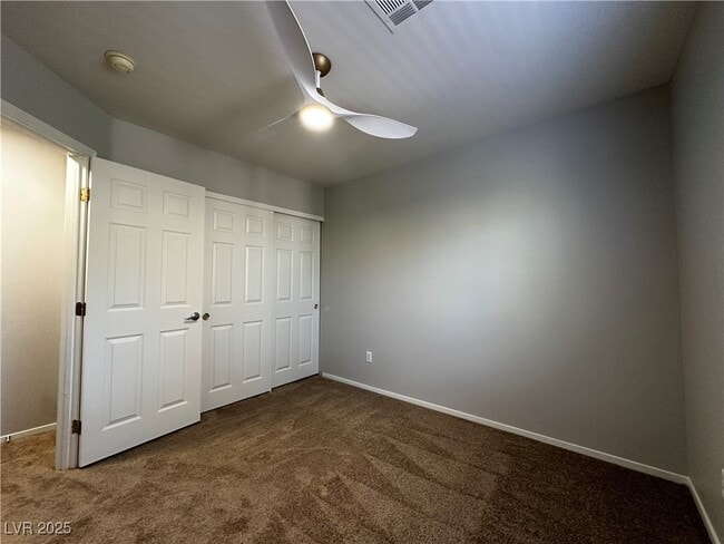 Building Photo - 2649 Heathrow St