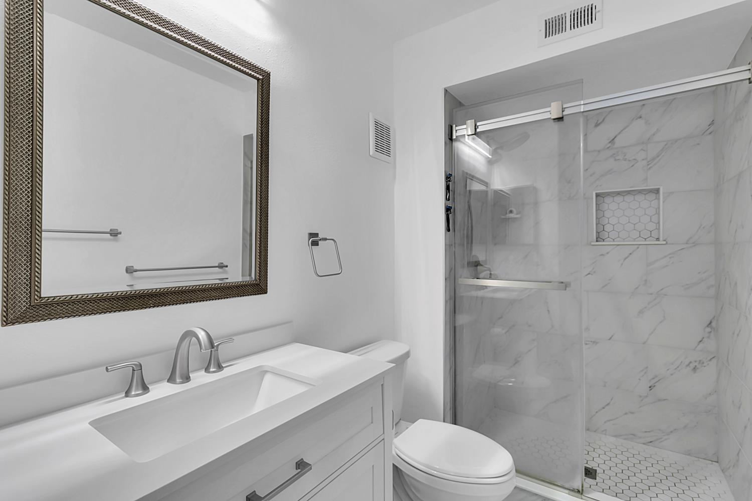 Building Photo - 3590 Magnolia Ridge Cir