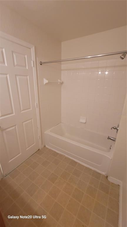 Building Photo - 4013 Venetian Bay Dr