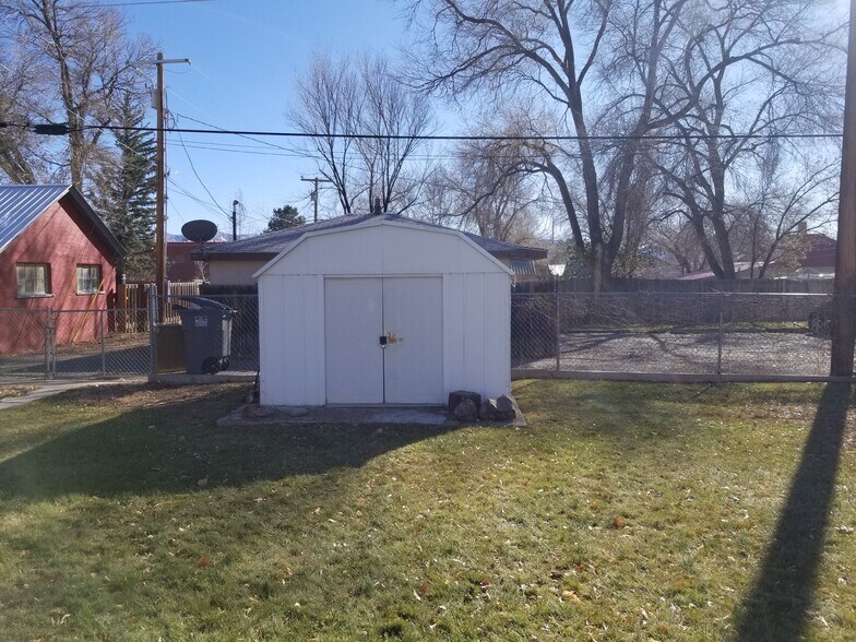 Building Photo - 219 East Montezuma Avenue