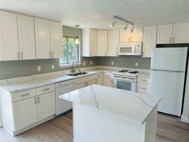 Building Photo - Charming Beautifully Updated Home w/ RV Parking