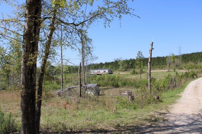 Building Photo - 818 W Grantville Rd