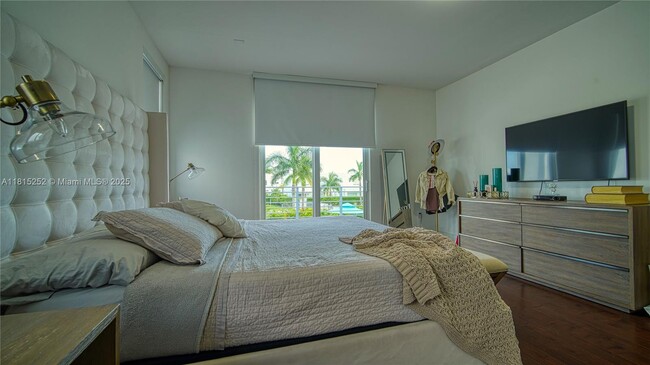 Building Photo - 10360 NW 68th Terrace