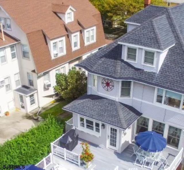 Building Photo - 16 S Somerset Ave