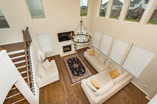 Building Photo - 50236 Amberwood Rd