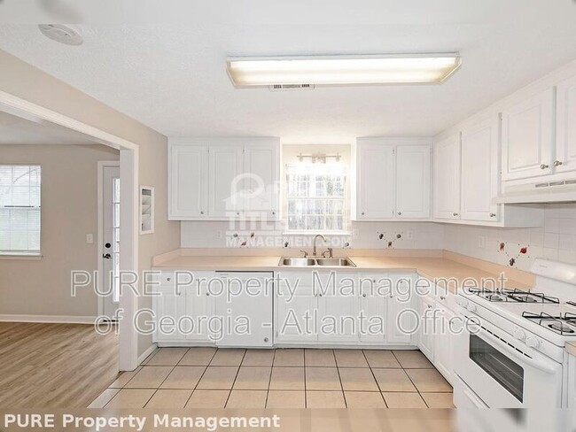 Building Photo - 2394 Leeward Ct