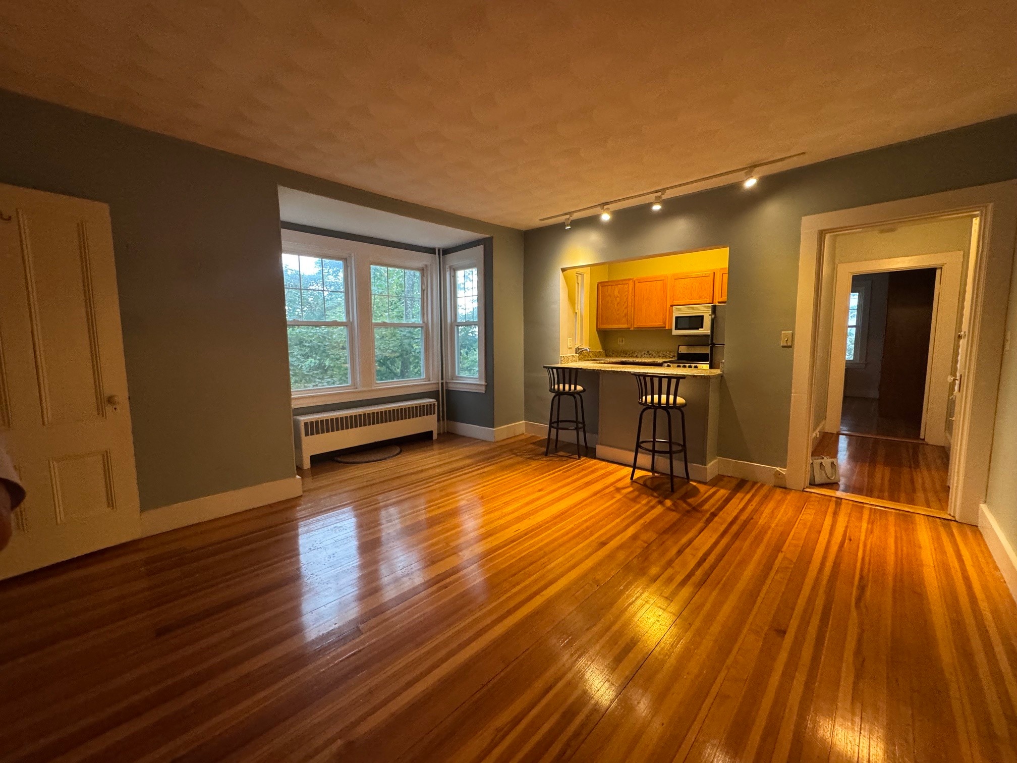 Building Photo - 299 Nahant Rd