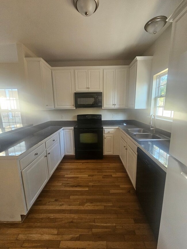 Building Photo - 168 Canal Pl Cir