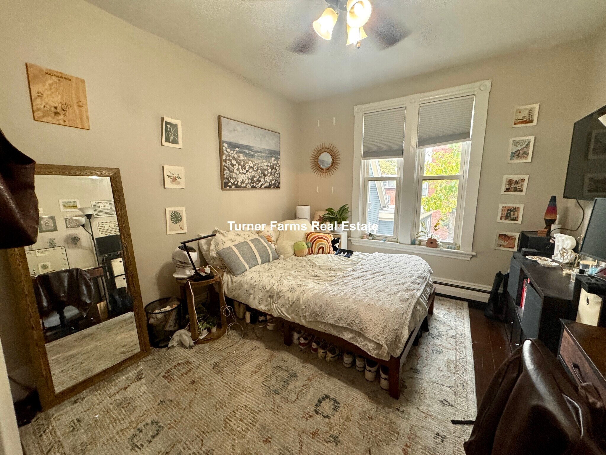 Building Photo - 717 Parker St