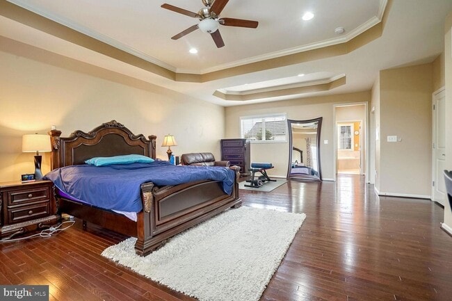Building Photo - 42229 Majestic Knolls Dr