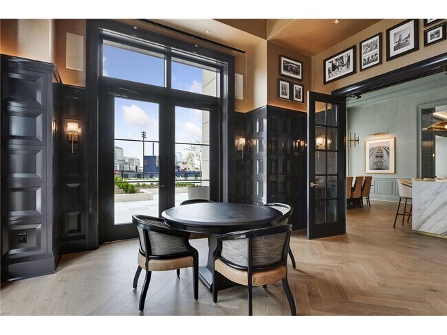 Building Photo - 1111 W River Pkwy