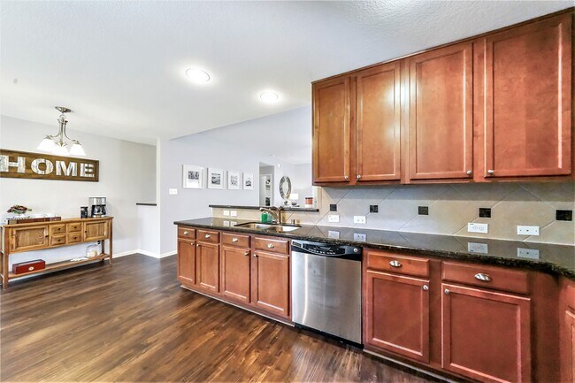 Building Photo - 5224 La Rocco Way