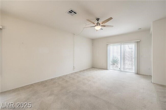 Building Photo - 3520 Kittiwake Rd