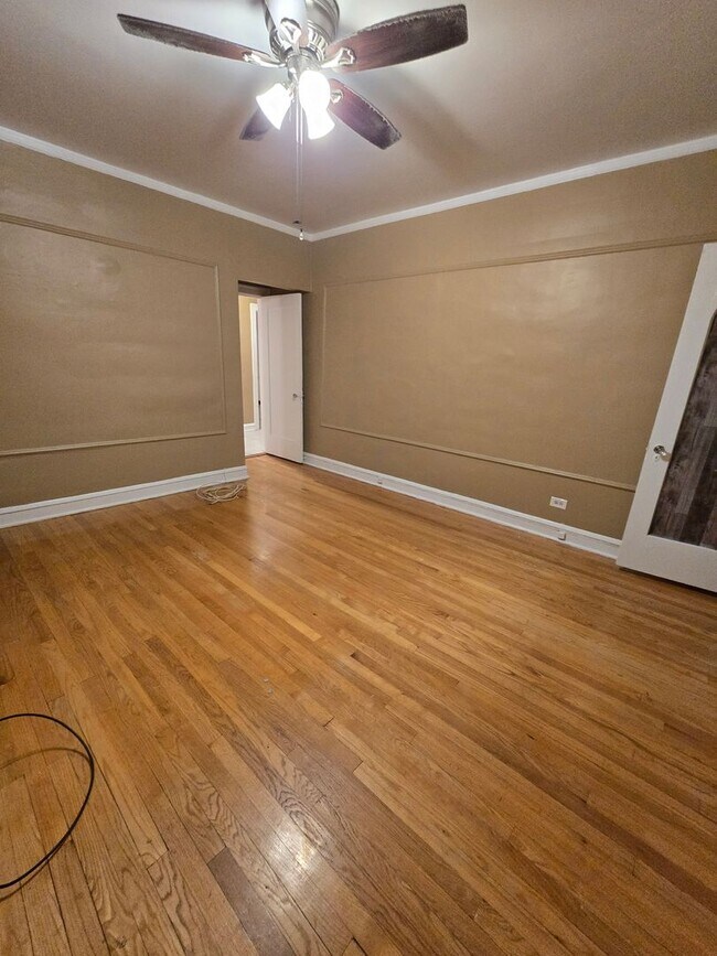 Building Photo - Chatham Properties LLC