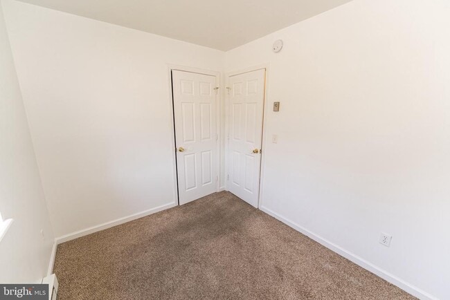 Building Photo - 30704 Hampden Ave
