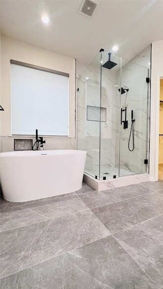 Building Photo - 818 Green Pond Dr