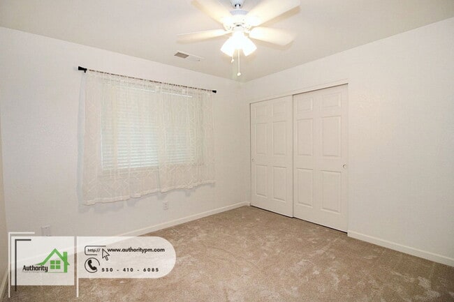 Building Photo - 966 Partridge Dr