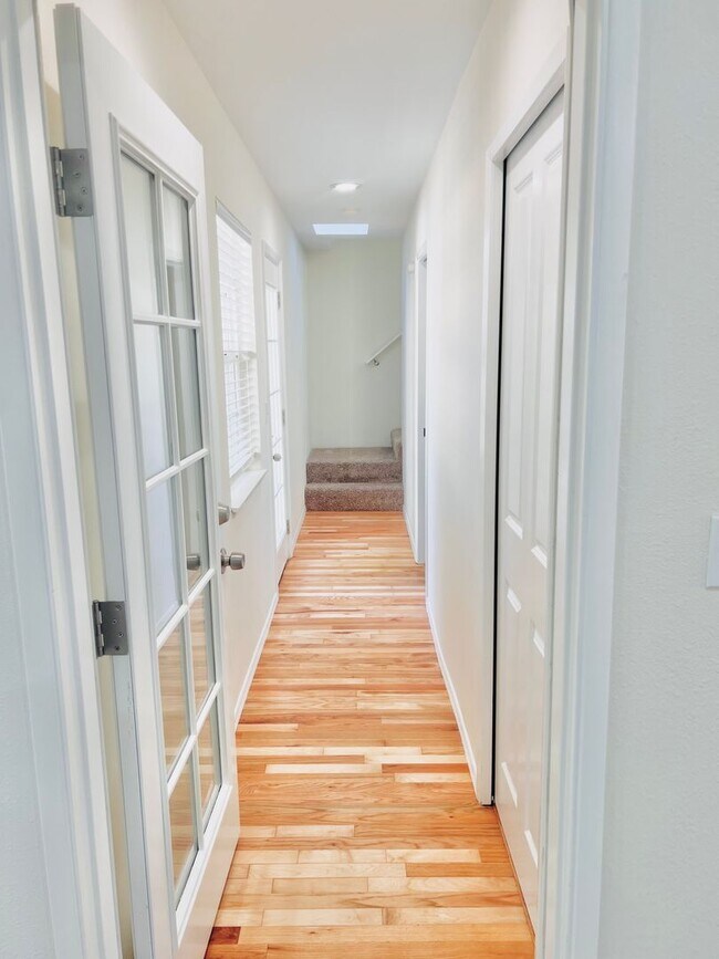 Building Photo - Must See Stunning Updated 3BR/2BA Home Available Now!