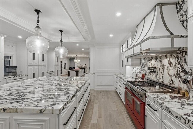 Building Photo - 959 Chestnut St