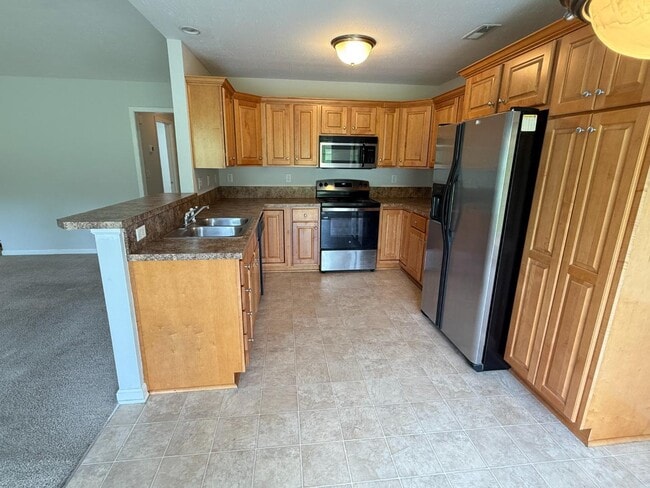 Building Photo - 3807 Crown Ridge Ln