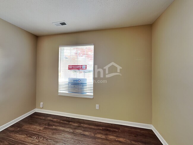 Building Photo - 3436 Trillium Ct