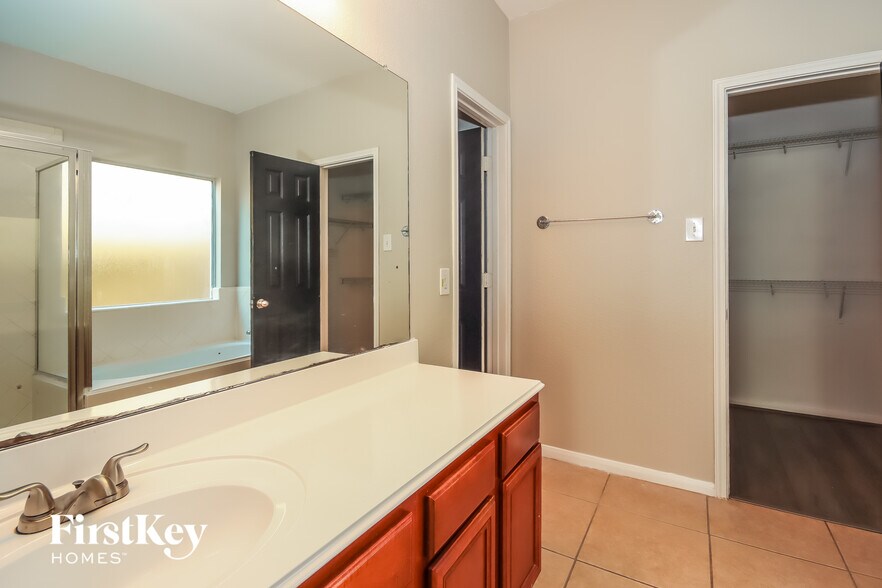 Building Photo - 17214 Kobuk Valley Cir