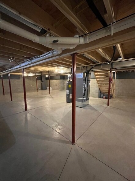 Building Photo - 17200 OH-739