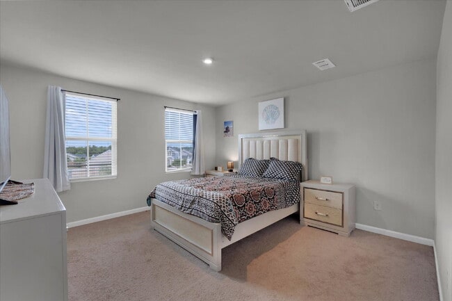 Building Photo - *Showings available starting after May 4th! / Beautiful 4BR / 2.5BA Home Offering Space, Comfort ...