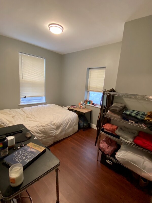 Building Photo - 910 Winter St