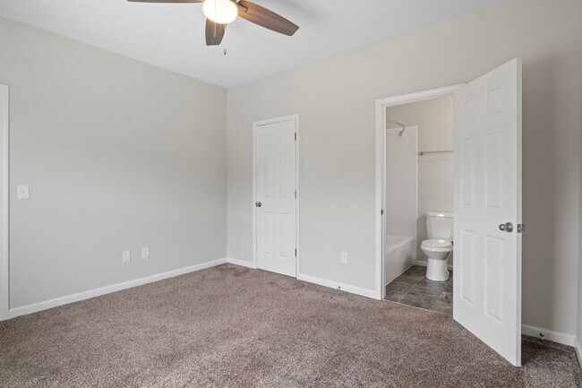 Building Photo - 4805 Lyons View Pike
