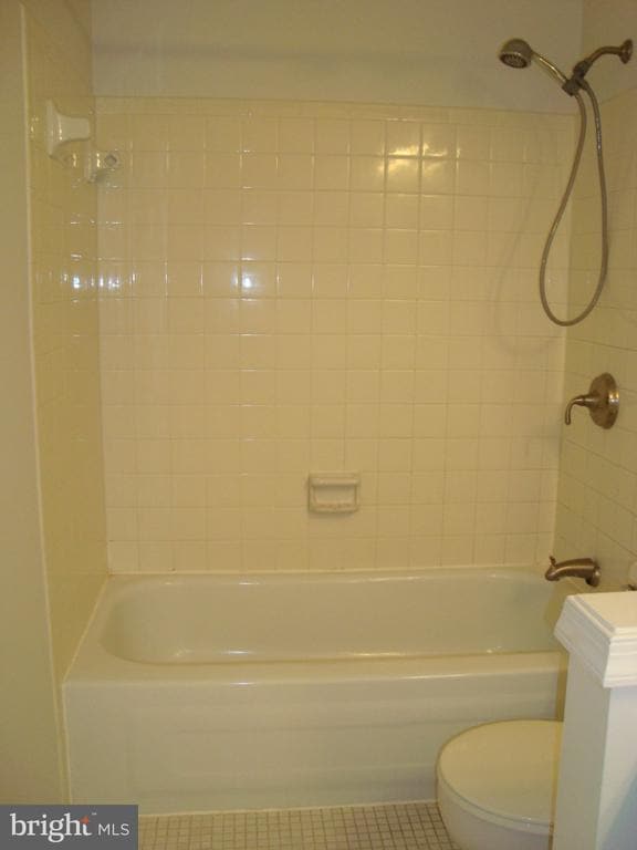 Building Photo - 7813 Heatherton Ln