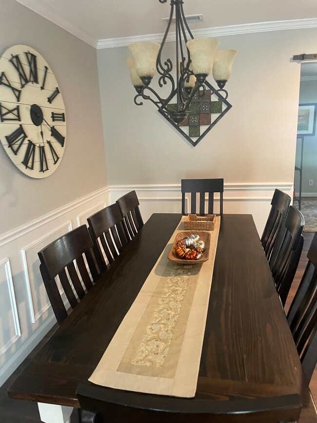 Building Photo - 3101 Forest Trail